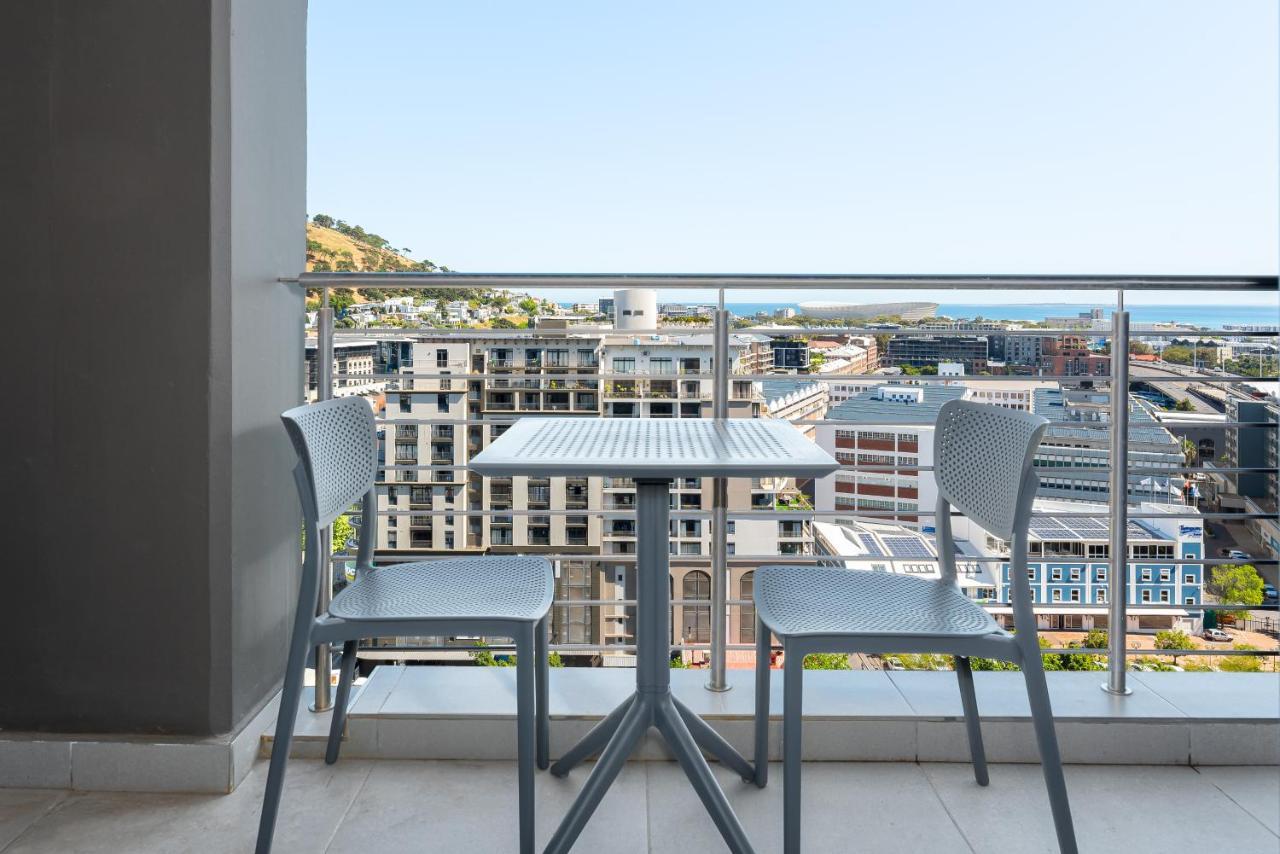 16 On Bree Luxury Apartments Cape Town Exterior foto