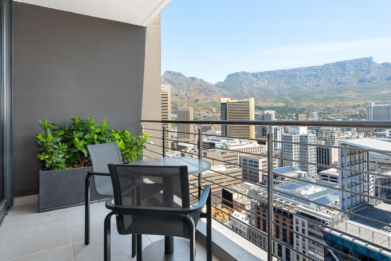 16 On Bree Luxury Apartments Cape Town Exterior foto